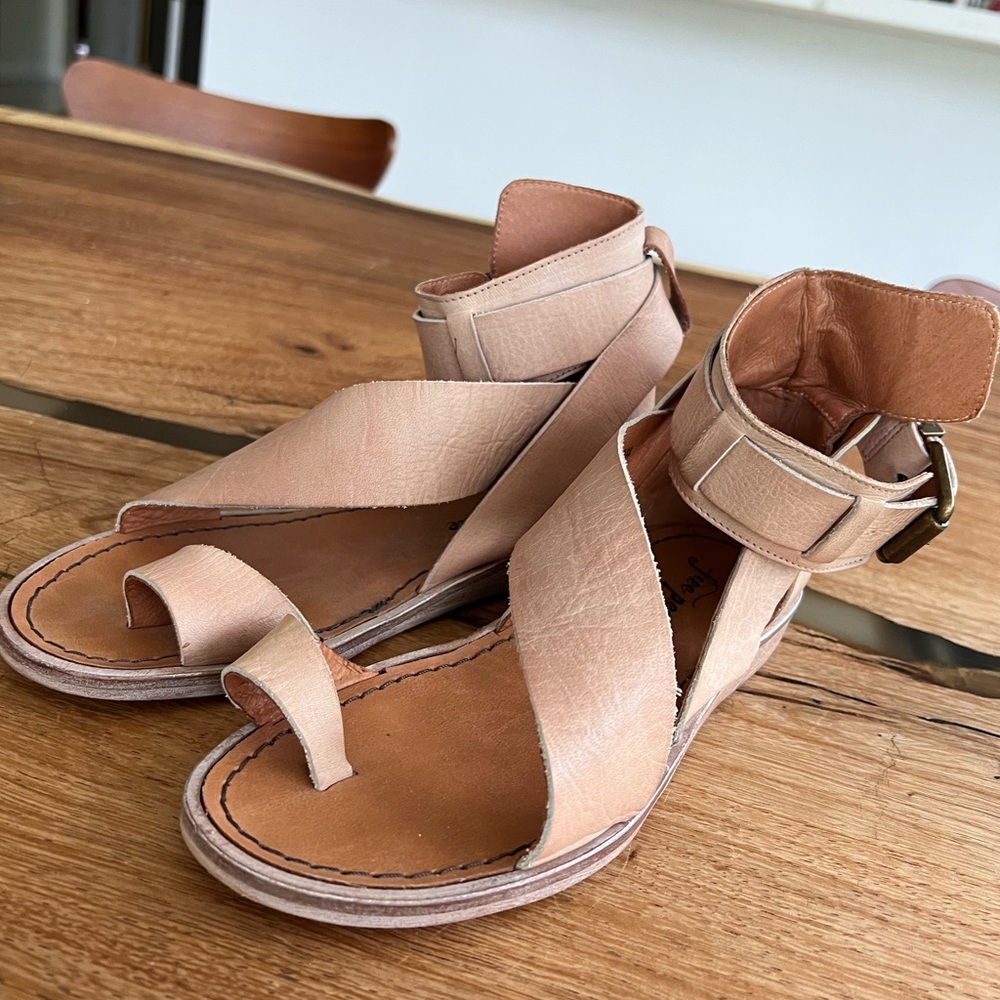 Free People Collection, Vale Boot Sandal, size EU 36, US 6, color Make Up